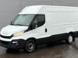 Iveco Daily 3,0 35S17 12m³ Van - 3