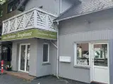 Butikslokale udlejes. - 2
