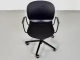 Rbm noor 6070s kontorstol med sort skal og armlæn - 5