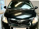 Toyota Avensis 2,2 D-CAT 150 T4 aut. - 3