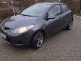 Mazda 2 - 2