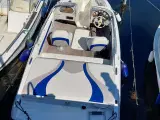 Stingray 180 RX speedbåd