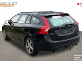 Volvo V60 1,6 T4 Summum Powershift 180HK Stc 6g Aut. - 2