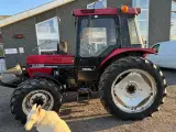 Case IH 785 XL FRONTLIFT - 2