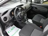 Toyota Yaris 1,5 Hybrid H2 e-CVT Van - 3