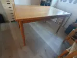 Dansk Spisebord 