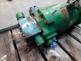 John Deere Hydrostatmotor AE37599 - 5