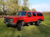 Chevrolet Suburban V2500  - 5