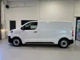 Toyota ProAce 1,6 D 115 Medium Comfort - 4