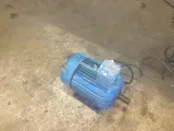 Elmotor