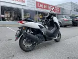 Yamaha N-Max 125 - 3