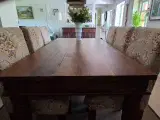 Spisebord i indonesisk hardwood med 8 stole - 3