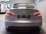 Tesla Model Y Performance AWD - 5