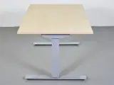 Hæve-/sænkebord med plade i birkelaminat, 120 cm. - 4