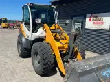 Liebherr l506 4,3tons læsser med skovl og gafler - 2