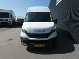 Iveco Daily 35C18 3450mm 3,0 D Hi-Matic 180HK DobKab 8g Aut. - 3