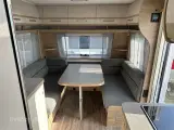 2025 - Fendt Bianco Activ 515 SGE Lækker enkeltsengsvogn fra Hinshøj Caravan - 3