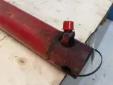 Case 1620 Cylinder 127779C94 - 2