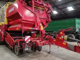 Grimme SE 150-60 Grimme SE 150-60, med hjultræk og med 1700 mm indføring. - 2