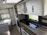 2024 - Hobby Excellent Edition 650 KMFe   Stor rummelig familie vogn med 2 køjer fra Hinshøj Caravan - 5
