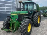 John Deere 3650 Med frontlift - 2