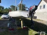 Sejlbåd Yngling inklusiv trailer - 5