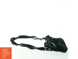 Sort skuldertaske med lommer fra Nunoo (str. 25x15 cm) - 3