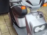 Yamaha scooter 