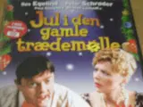 JUL i den gamle TRÆDEMØLLE. 