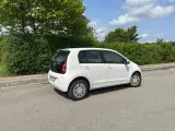 VW Up! 1,0 75 Take Up! ASG - 5