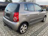 Kia Picanto 1,1 Fresh+ 65HK 5d - 5