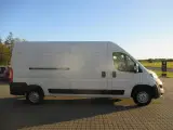 Peugeot Boxer 333 L3H2 2,2 BlueHDi Premium Pro 140HK Van 6g - 4