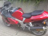 Suzuki GSX 1300 R Hayabusa - 4