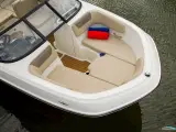 Bayliner VR6 Med Mercruiser Sterndrive - 3