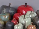 Yduns æble, keramik af Lene Kersting. Nye varer. 