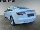 Tesla Model 3  Standard Range+ RWD - 2