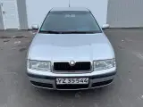 Skoda Octavia 1,8 T Elegance Combi - 2