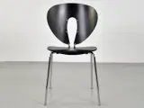Globus stol med sort ryg og sæde
