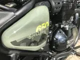 Shotgun 650 Bobber - 2