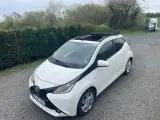 Toyota Aygo 1,0 VVT-i x-wave Sky 5d - 2