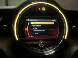 MINI Cooper SE  Camden Edition - 3