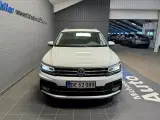 VW Tiguan 2,0 TDi 190 Highline R-line DSG 4Motion - 2