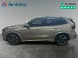 BMW iX1  eDrive20 M-Sport - 2