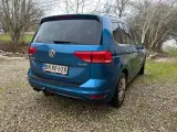 VW Touran 2,0 TDi 150 Highline DSG 7prs - 4