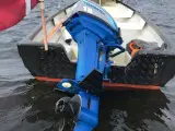 16 fods klinkebygget glasfiberbåd med 18 hk motor - 3