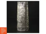 Indgraveret metal vase (str. H. 17 cm ø. 7 cm) - 2