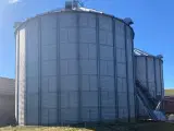 2 Stk Dan-Corn Stålsiloer sælges - 2