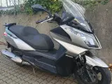 Kymco Downtown 300i ABS - 5