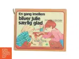 En gang imellem bliver Julie særlig glad af Katarina Hellner (Bog) - 2