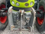 CLAAS Arion 630C Med frontlift - 4